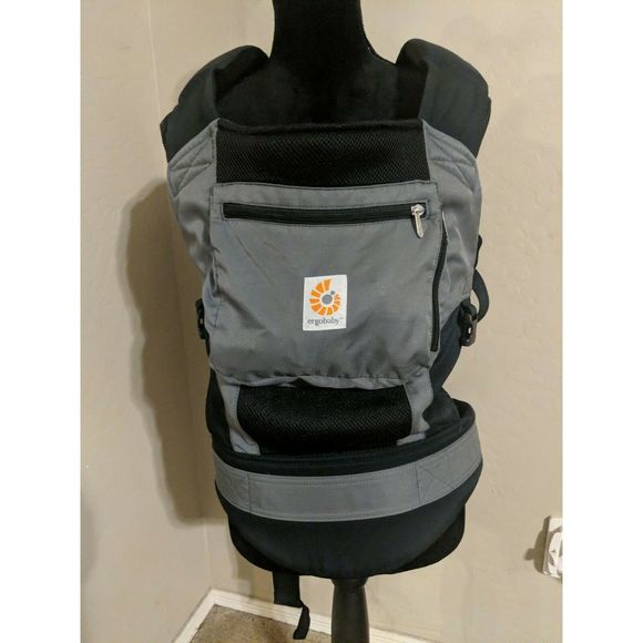 ergobaby performance carrier